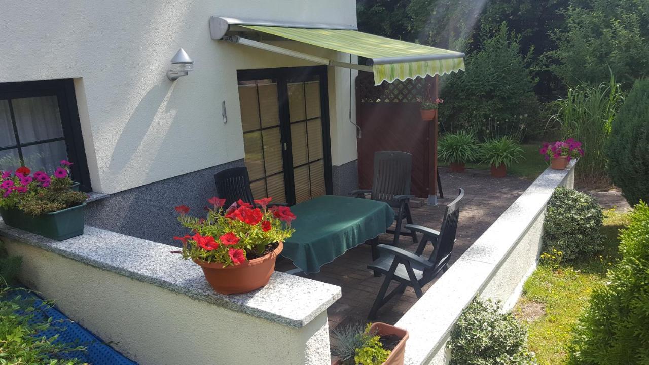 Ferienwohnung "Am Fechtertor- Eingang Zum Schlosspark" Putbus Extérieur photo