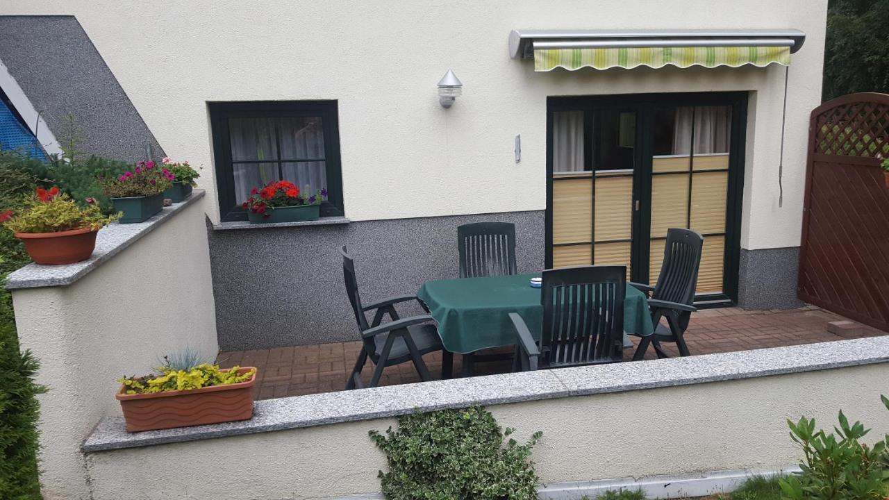 Ferienwohnung "Am Fechtertor- Eingang Zum Schlosspark" Putbus Extérieur photo
