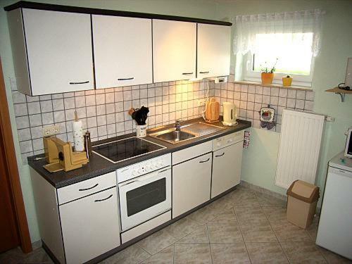 Ferienwohnung "Am Fechtertor- Eingang Zum Schlosspark" Putbus Extérieur photo